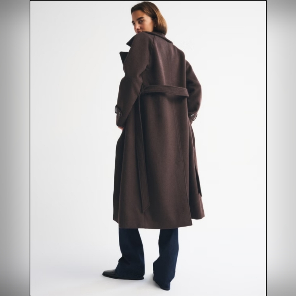 Abercrombie & Fitch Double-Breasted Wool-blend Coat in Dark Coffee - Picture 3 of 12